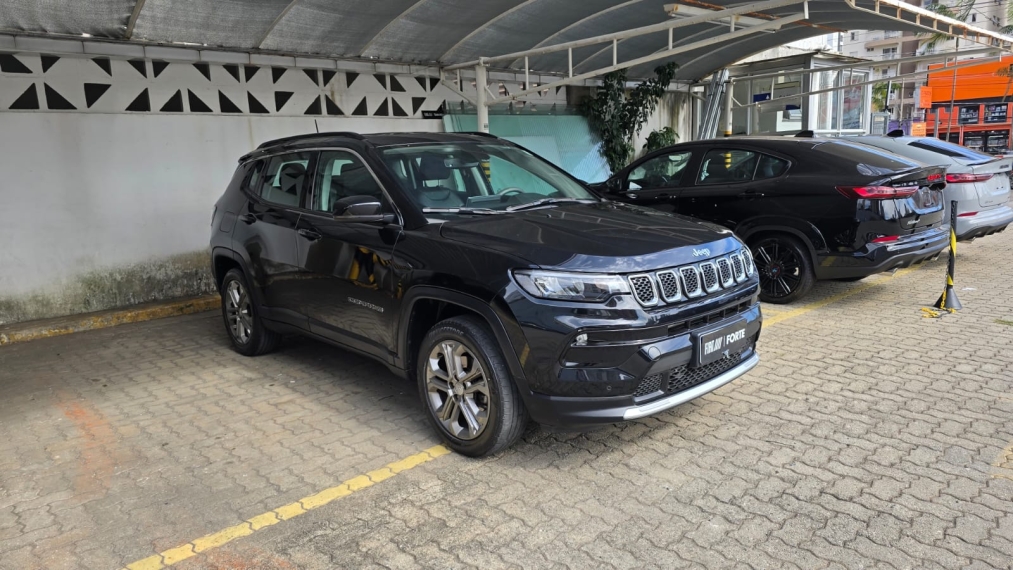 jeep compass 1.3 t270 turbo flex longitude at6 4p automatico 20233