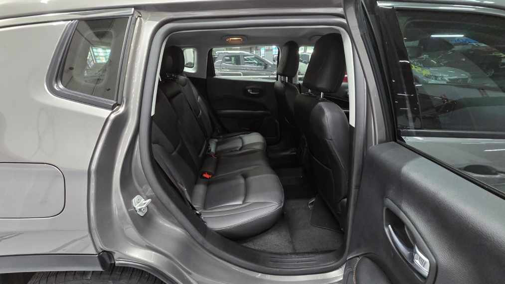jeep compass 2.0 16v flex sport automatico 4p 202011