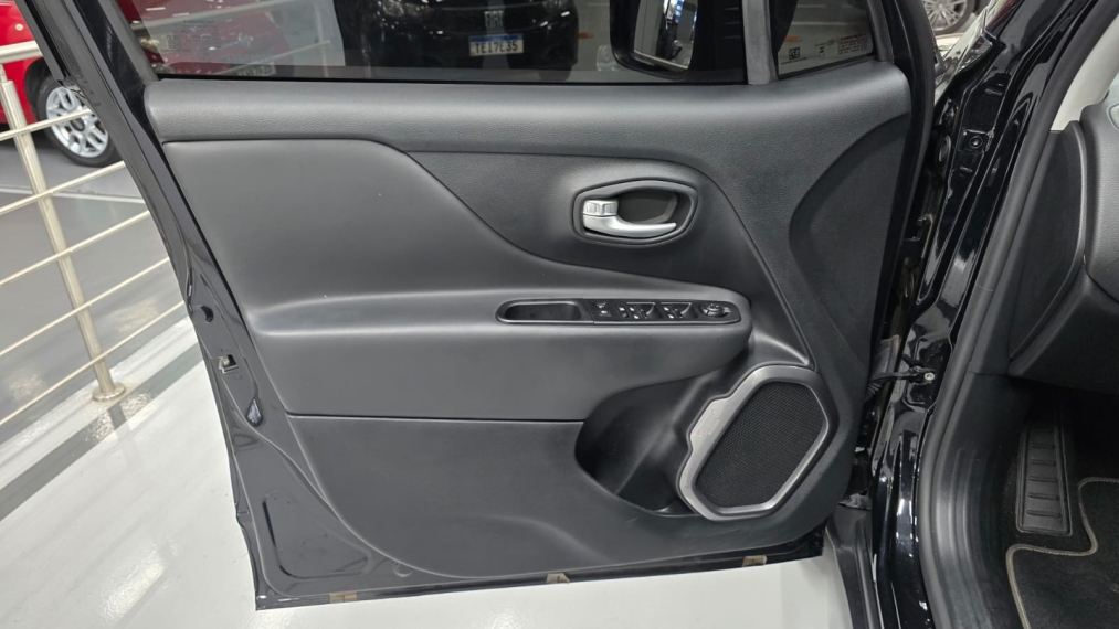 jeep renegade 1.3 t270 turbo flex longitude at6 4p automatico 20259