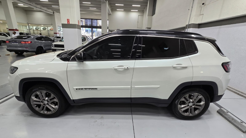 jeep compass 1.3 t270 turbo flex longitude at6 4p automatico 20235