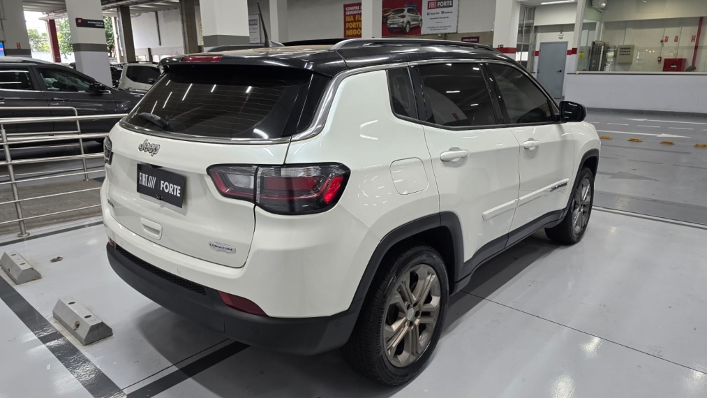 jeep compass 1.3 t270 turbo flex longitude at6 4p automatico 202314