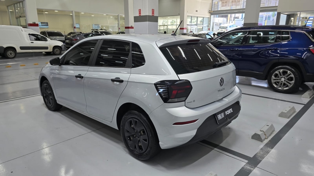 volkswagen polo 1.0 mpi track manual flex 4p automatico 202415