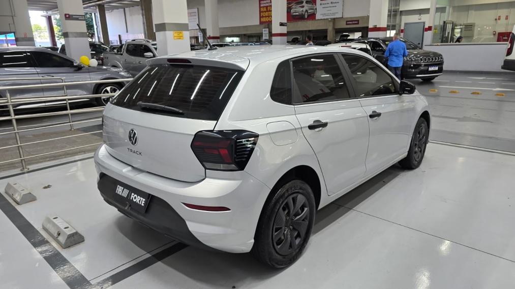 volkswagen polo 1.0 mpi track manual flex 4p automatico 202413