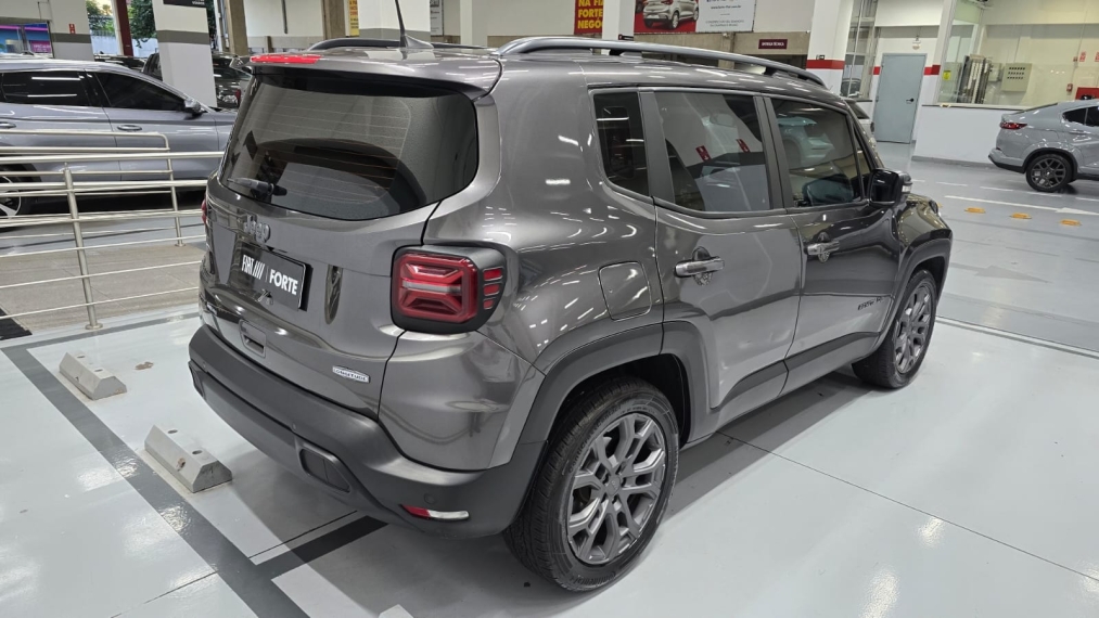 jeep renegade 1.3 t270 turbo flex longitude at6 4p automatico 202213