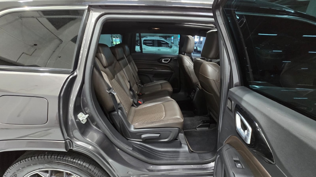jeep commander 1.3 t270 turbo flex overland at6 4p automatico 202212