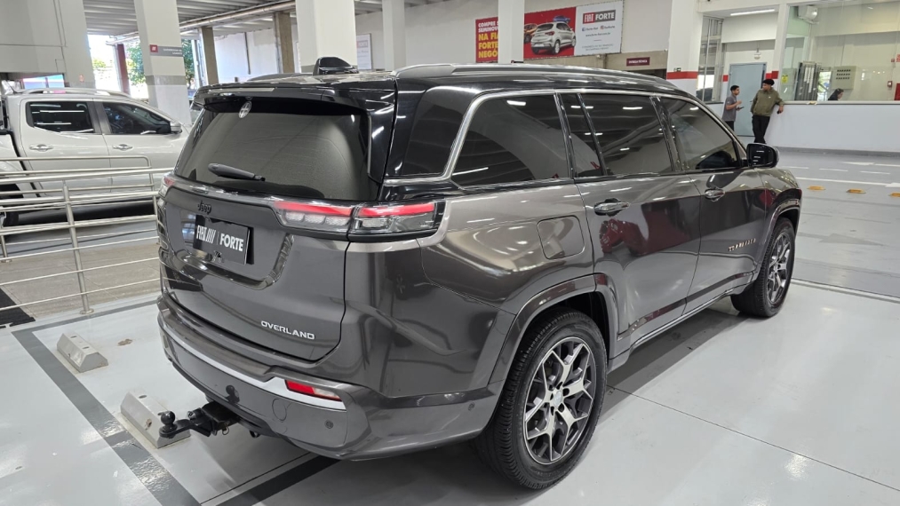 jeep commander 1.3 t270 turbo flex overland at6 4p automatico 202216