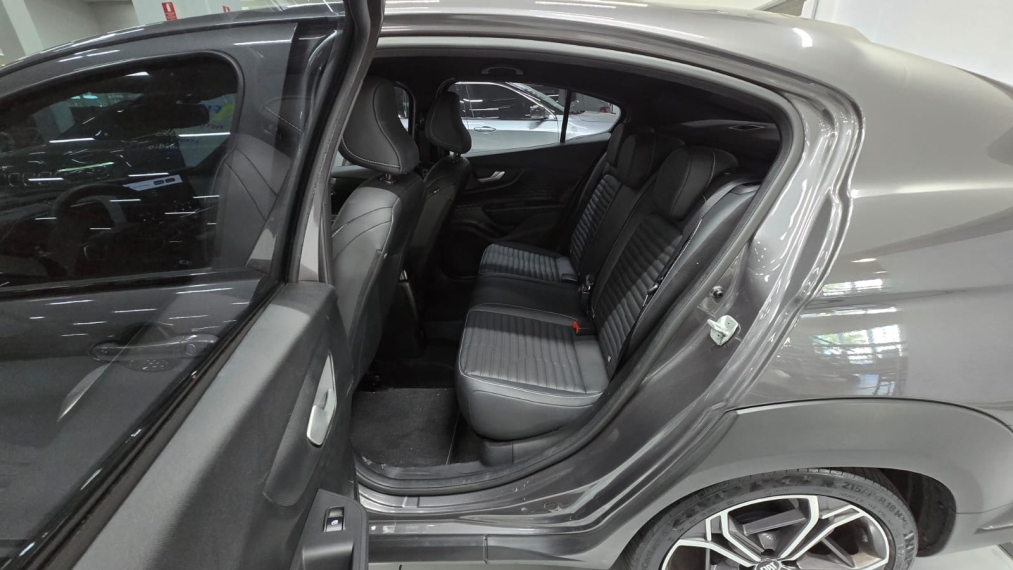 fiat fastback 1.0 turbo 200 flex impetus cvt 4p automatico 202412