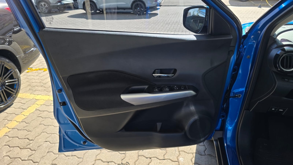 nissan kicks 1.6 16v flexstart advance xtronic flex 4p automatico 20229