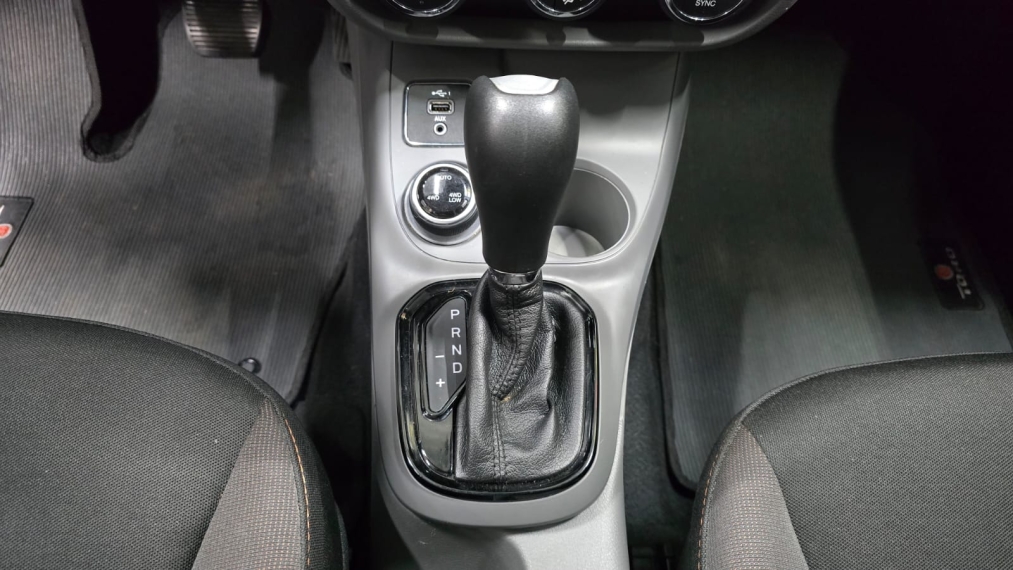 fiat toro 2.4 16v multiair flex volcano at9 diesel 4p automatico 20208