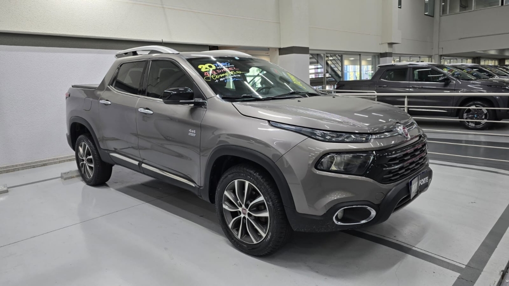 fiat toro 2.4 16v multiair flex volcano at9 diesel 4p automatico 20203