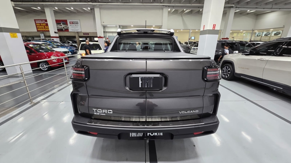 fiat toro 1.3 turbo 270 flex volcano at6 4p automatico 202614