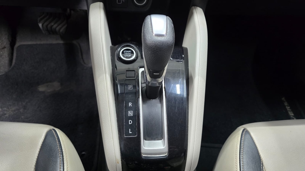 nissan versa 1.6 16v flex exclusive xtronic 4p automatico 20228