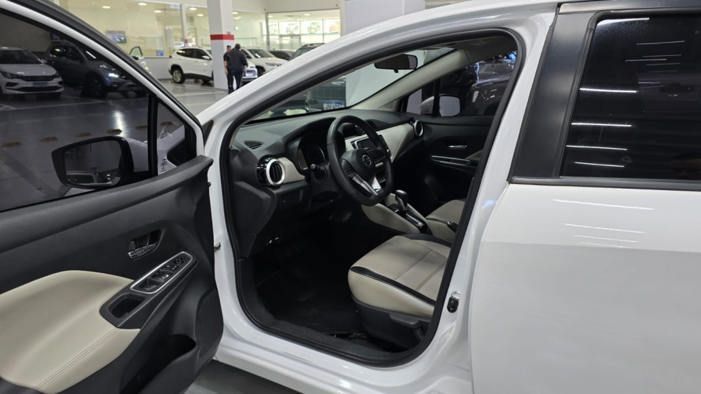 nissan versa 1.6 16v flex exclusive xtronic 4p automatico 20226