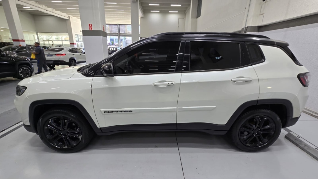 jeep compass 1.3 t270 turbo flex longitude at6 4p automatico 20235