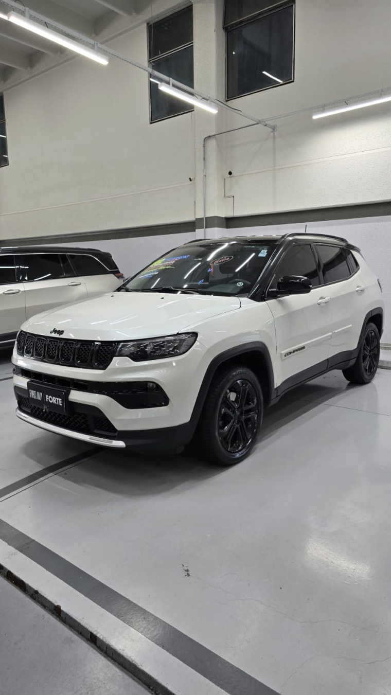 jeep compass 1.3 t270 turbo flex longitude at6 4p automatico 20231
