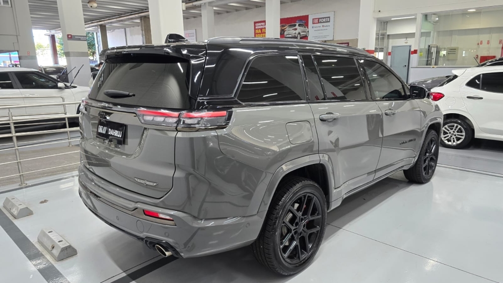 jeep commander 2.0 hurricane 4 turbo gasolina blackhawk at9 4p automatico 202516