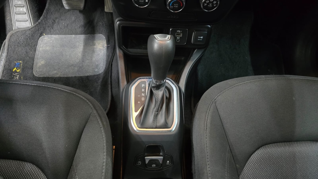 jeep renegade 1.8 16v flex sport 4p automatico 20218