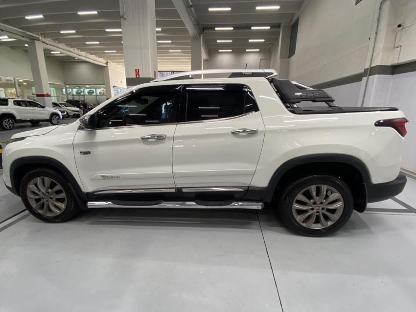 fiat toro 2.0 16v turbo diesel ranch 4wd at9 4p automatico 20214