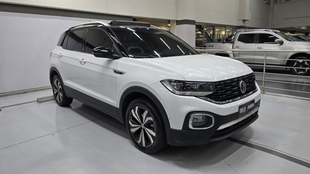 volkswagen t-cross 1.4 250 tsi total flex highline automatico 4p 20213