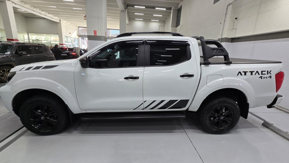 nissan frontier 2.3 16v turbo diesel attack cd 4x4 automatico 4p 20245