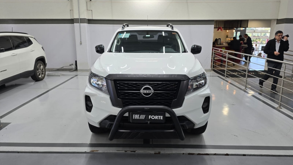 nissan frontier 2.3 16v turbo diesel attack cd 4x4 automatico 4p 20242