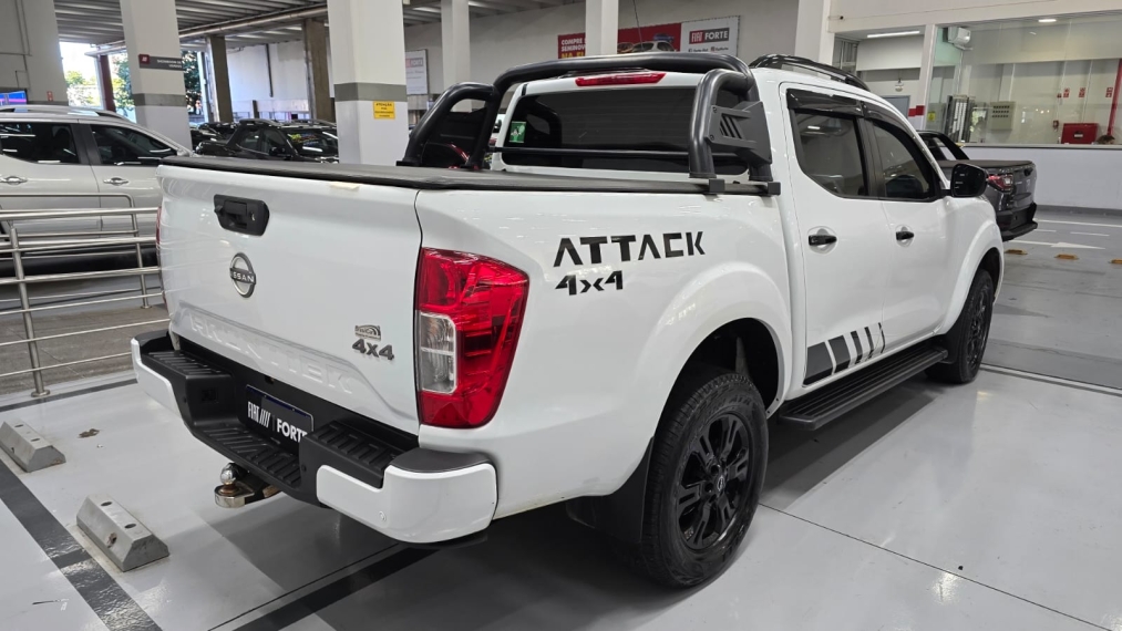 nissan frontier 2.3 16v turbo diesel attack cd 4x4 automatico 4p 202413