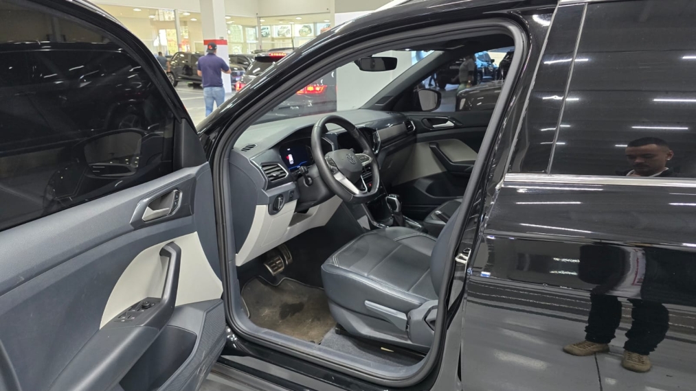 volkswagen t-cross 1.4 250 tsi total flex highline automatico 4p 20236