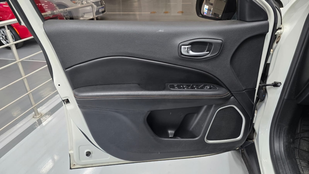 jeep compass 2.0 16v flex sport automatico 4p 20199