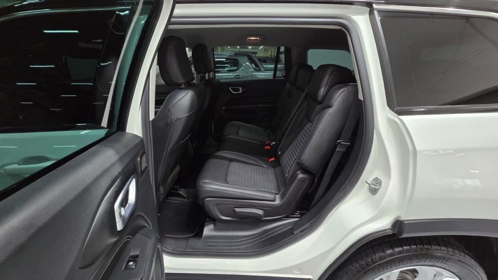 jeep commander 1.3 t270 turbo flex longitude at6 4p automatico 202514
