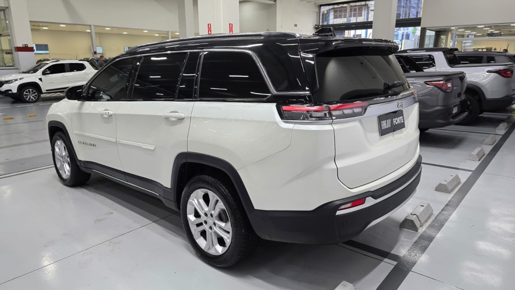 jeep commander 1.3 t270 turbo flex longitude at6 4p automatico 202517