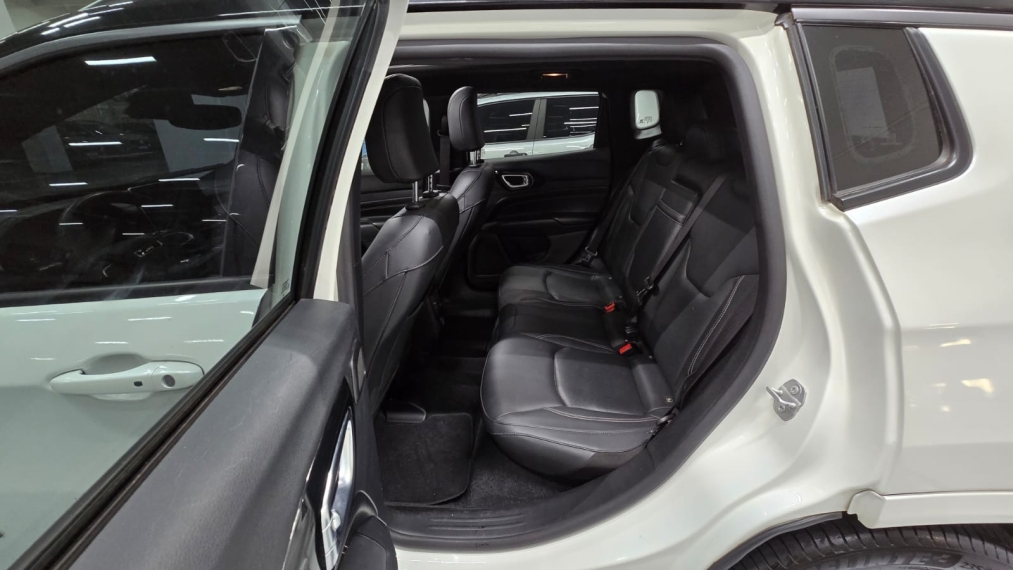 jeep compass 1.3 t270 turbo flex s at6 4p automatico 202313
