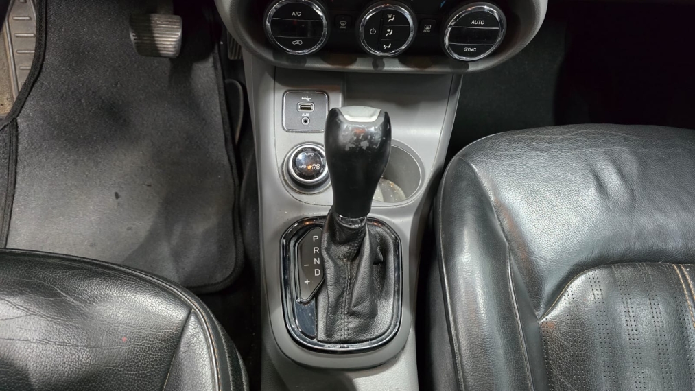 fiat toro 2.0 16v turbo diesel volcano 4wd at9 4p automatico 20198