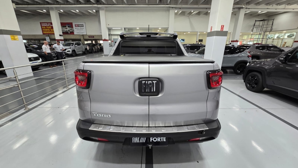 fiat toro 1.8 16v evo flex freedom at6 4p automatico 202014
