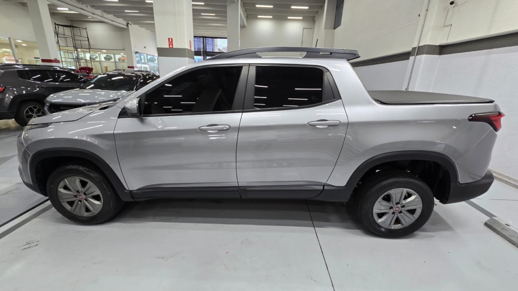 fiat toro 1.8 16v evo flex freedom at6 4p automatico 20205