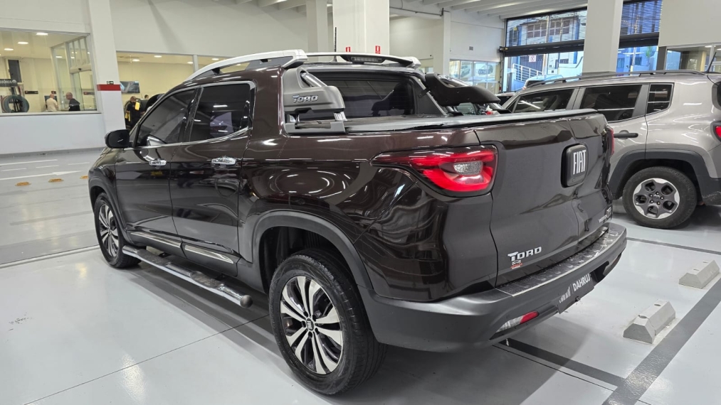 fiat toro 1.3 turbo 270 flex volcano at6 4p automatico 202215