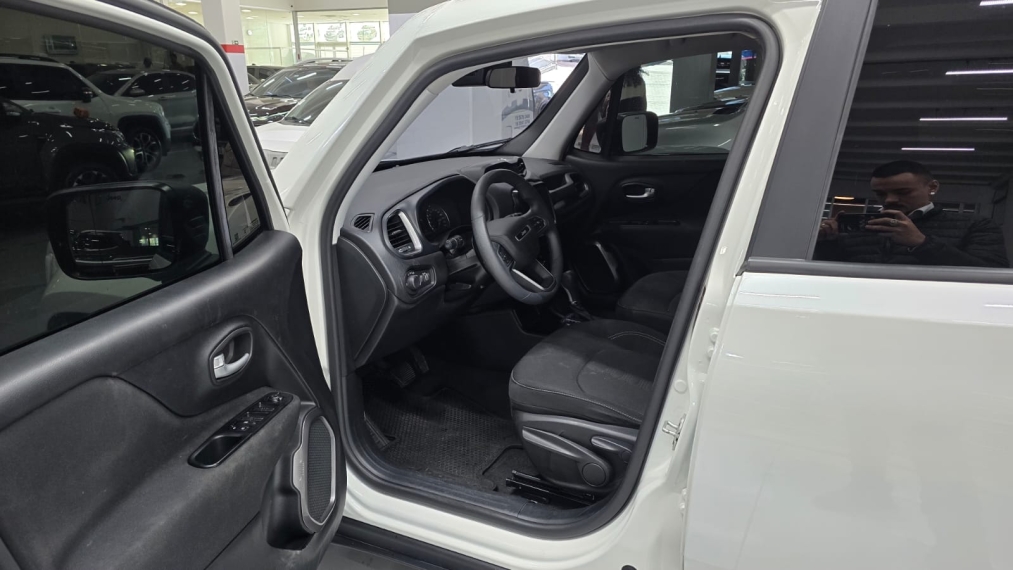 jeep renegade 1.3 t270 turbo flex longitude at6 4p automatico 20256