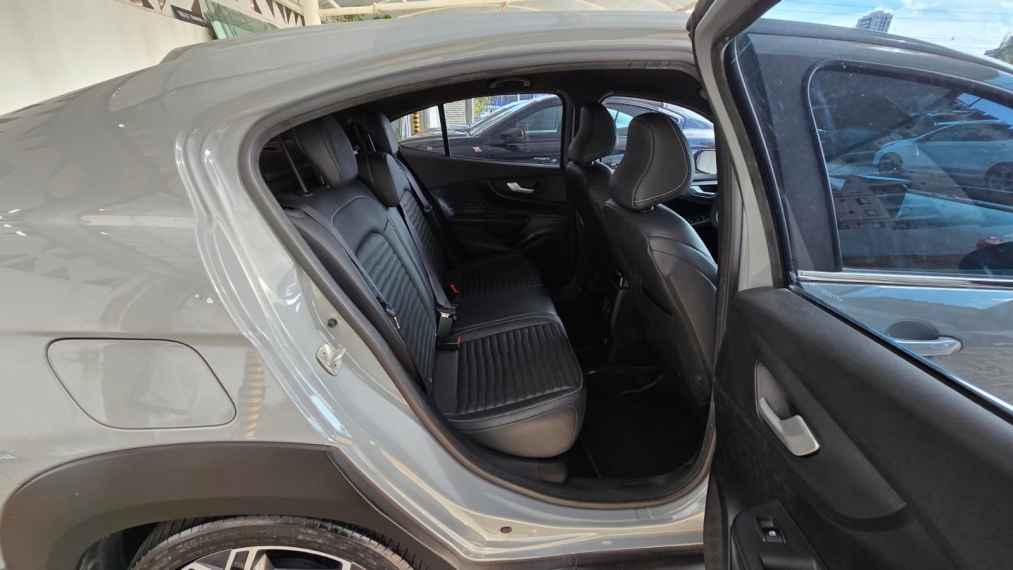 fiat fastback 1.0 turbo 200 flex impetus cvt 4p automatico 202311