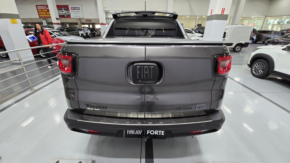 fiat toro 1.3 turbo 270 flex volcano at6 4p automatico 202413