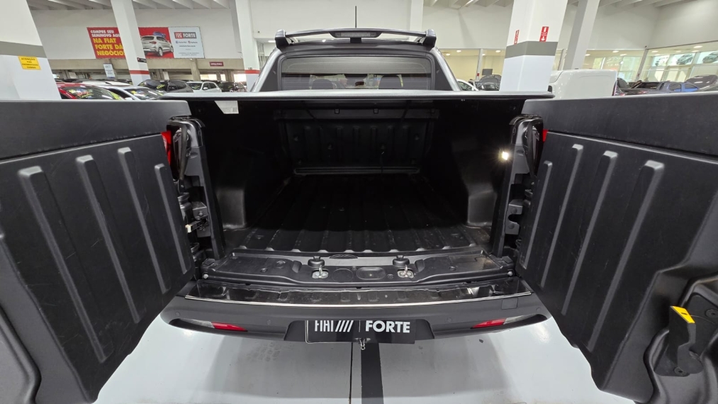 fiat toro 1.3 turbo 270 flex volcano at6 4p automatico 202415