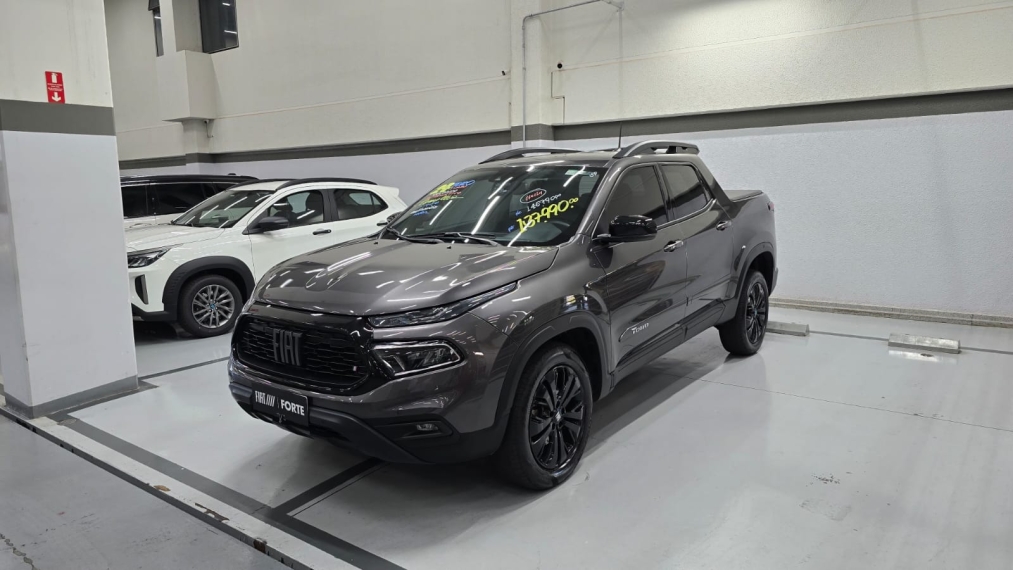fiat toro 1.3 turbo 270 flex volcano at6 4p automatico 20241