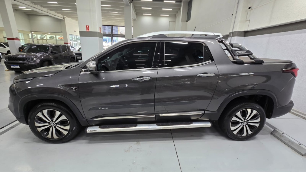 fiat toro 1.3 turbo 270 flex volcano at6 4p automatico 20255