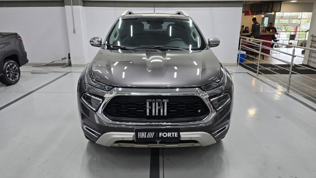 fiat toro 1.3 turbo 270 flex volcano at6 4p automatico 20252