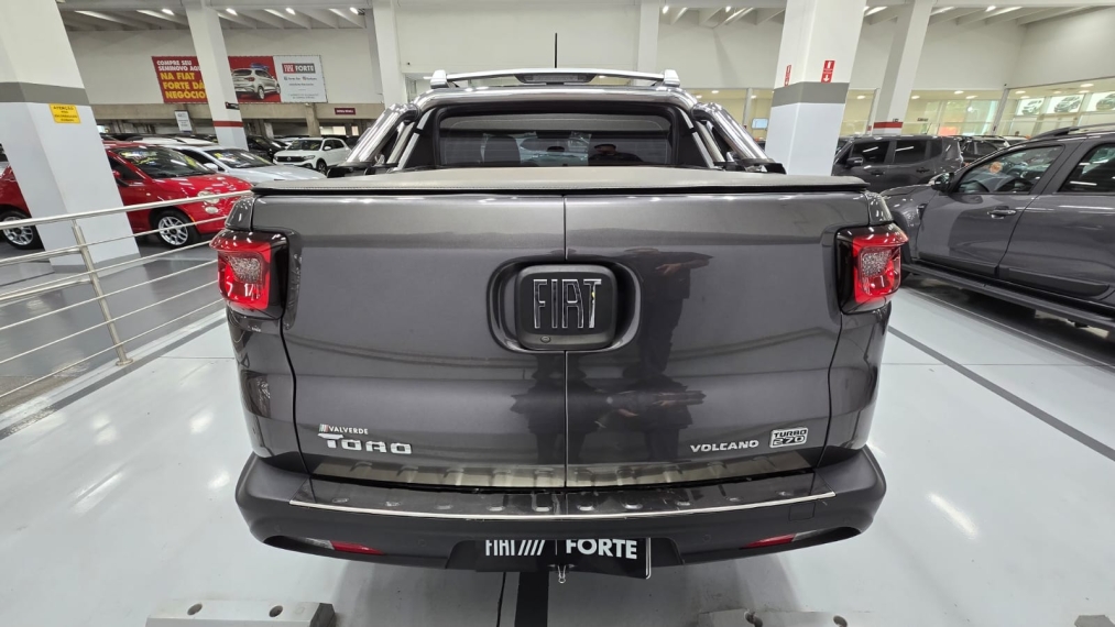 fiat toro 1.3 turbo 270 flex volcano at6 4p automatico 202515