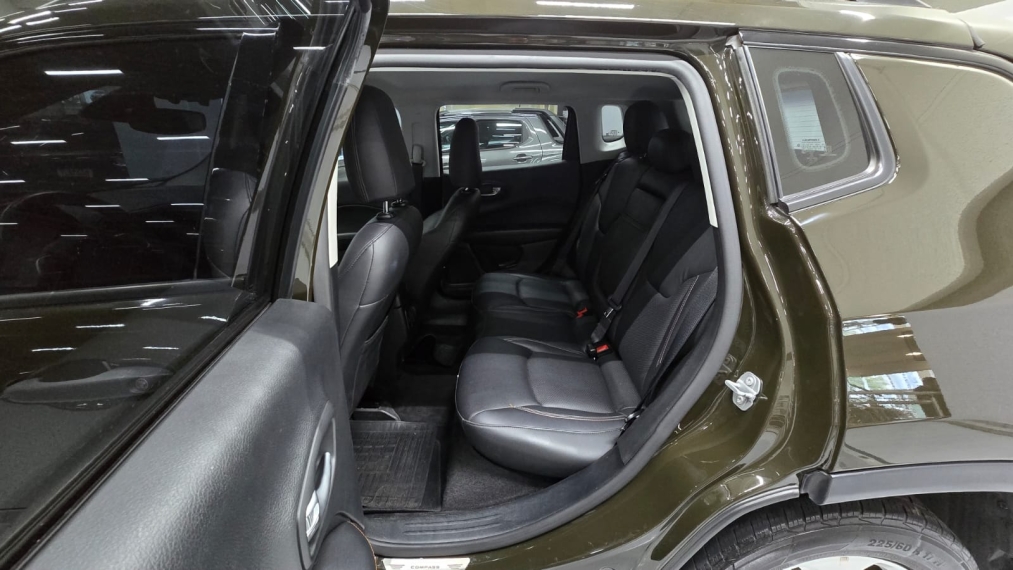 jeep compass 2.0 16v flex sport automatico 4p 201812