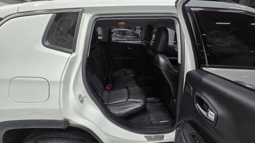 jeep compass 2.0 16v diesel longitude 4x4 automatico 4p 201811