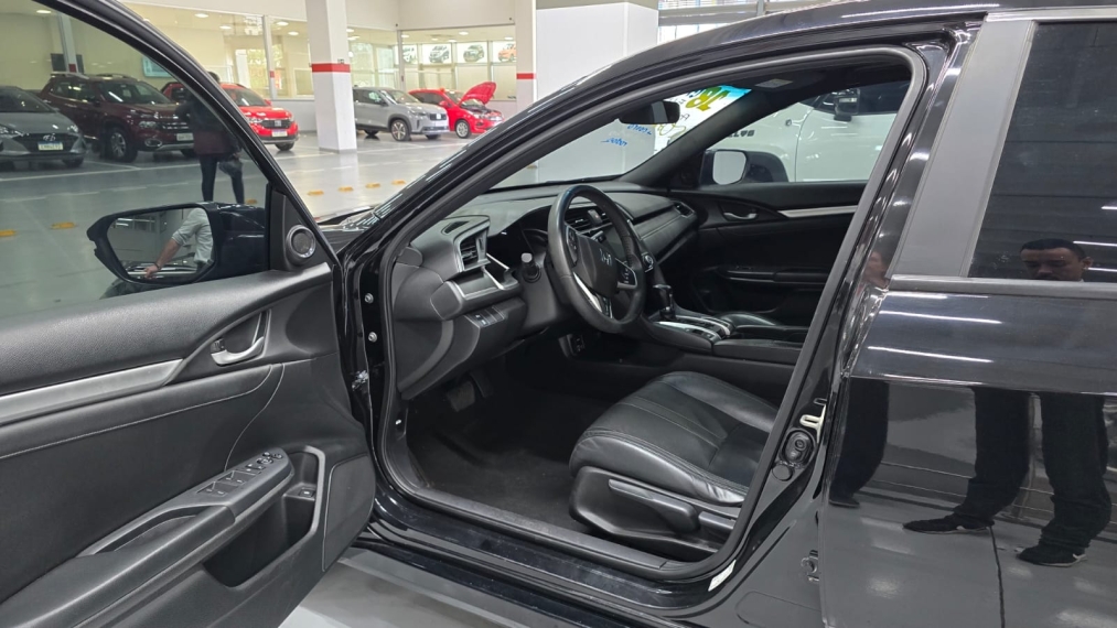 honda civic 2.0 16v flexone exl 4p cvt flex automatico 20186