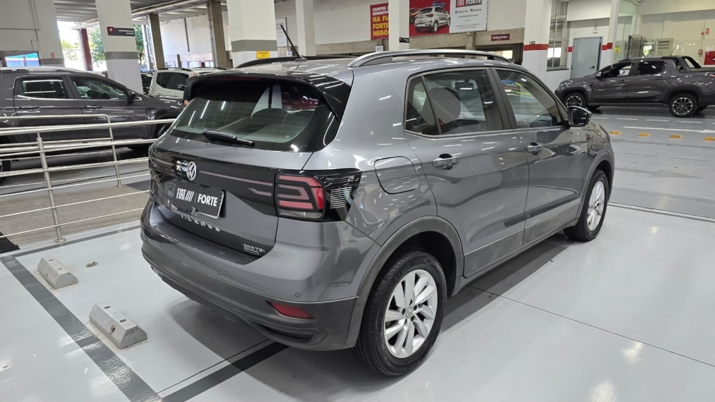 volkswagen t-cross 1.0 200 tsi total flex automatico 4p 202013