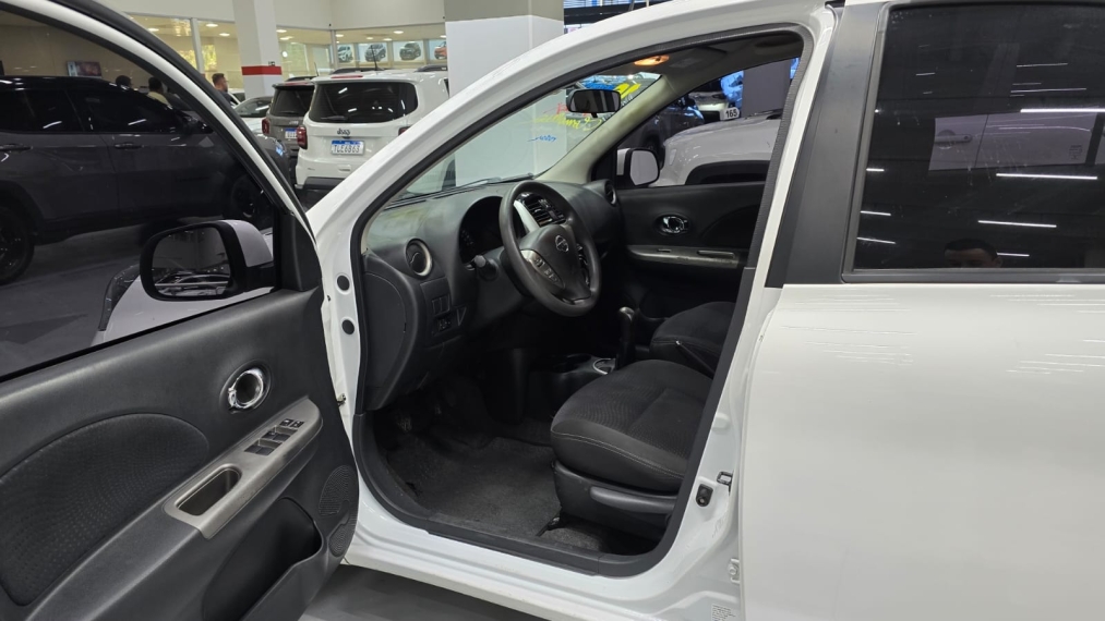 nissan march 1.6 sl 16v flex 4p manual automatico 20166