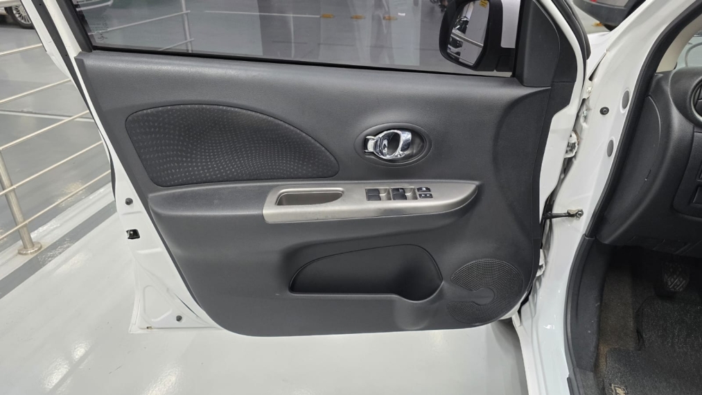 nissan march 1.6 sl 16v flex 4p manual automatico 20169