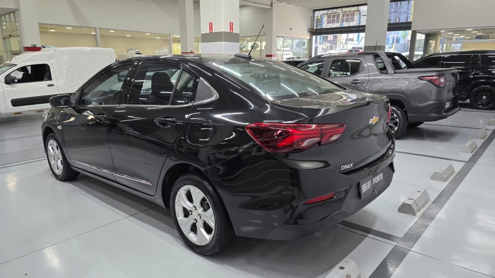 chevrolet onix 1.0 turbo flex plus premier automatico 4p 202015
